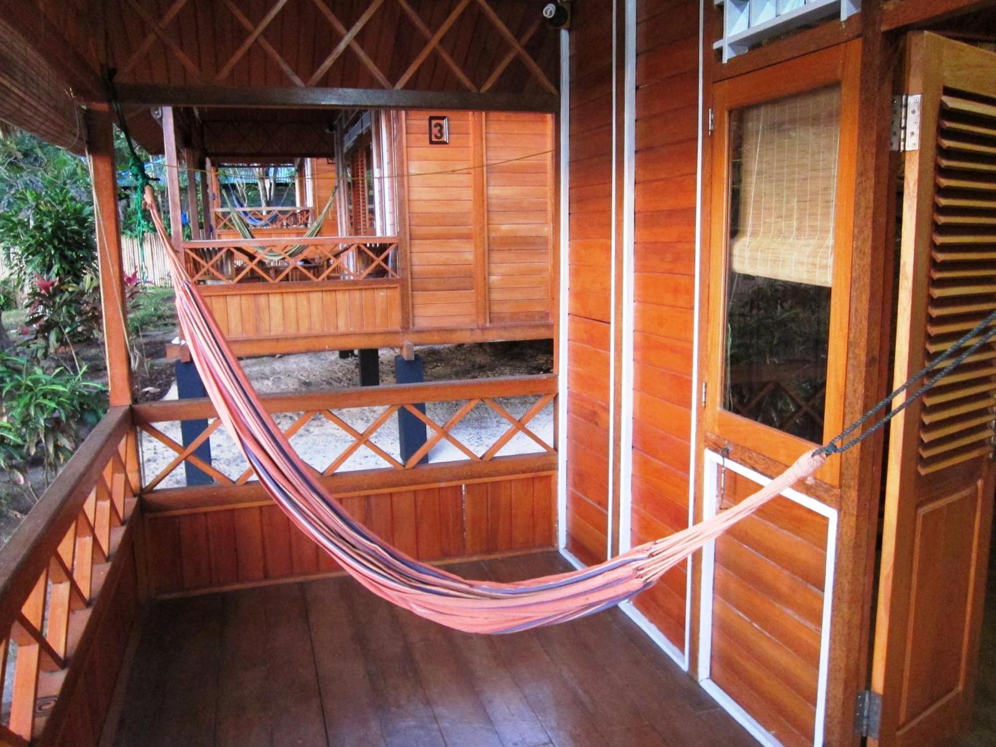 Raja Laut Dive Resort ブナケン 部屋 写真